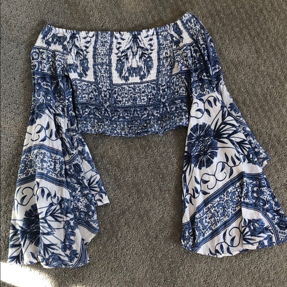 LF off the shoulder crop